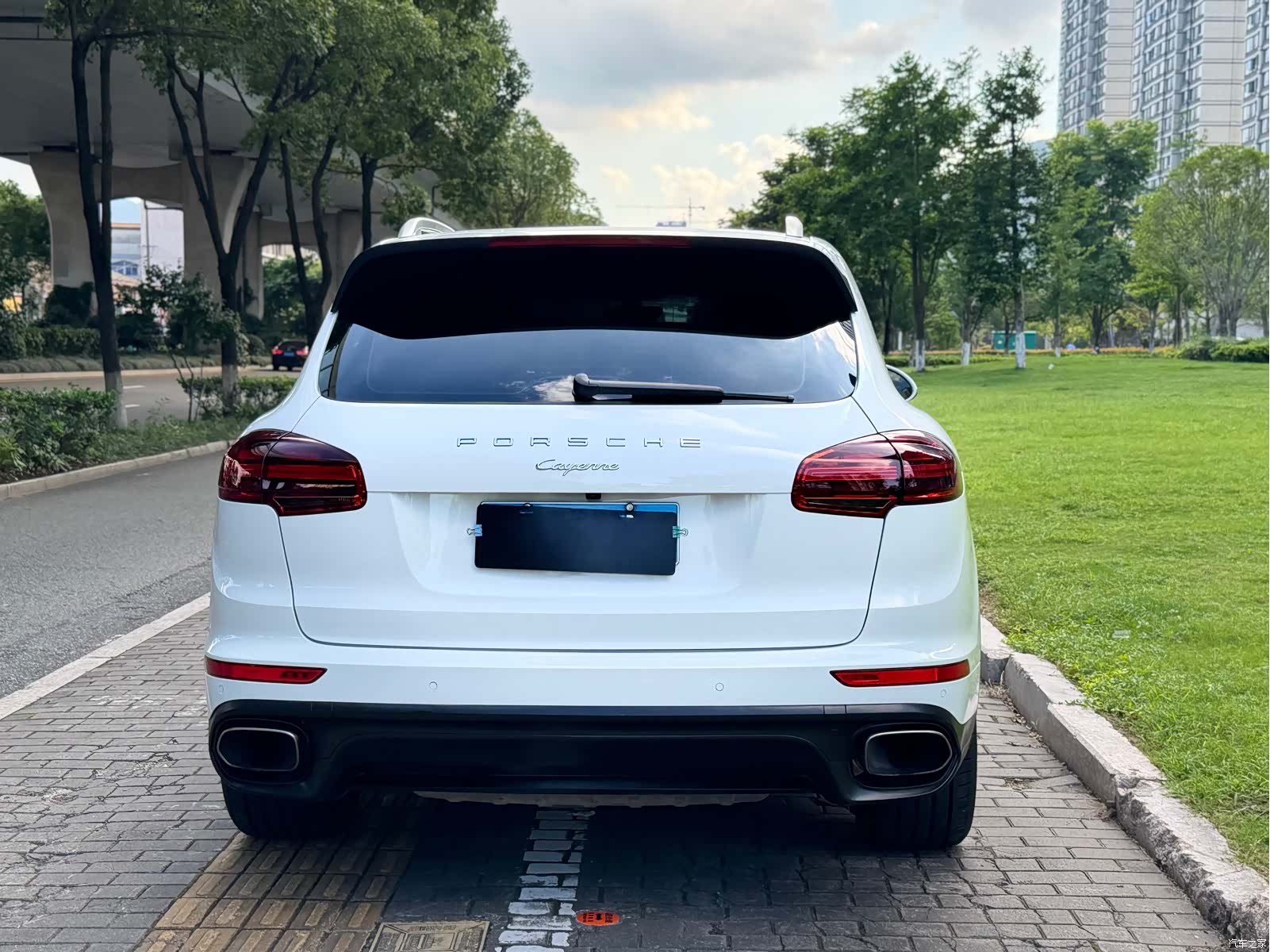 Porsche Cayenne, 2015 14