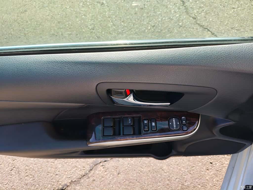 Toyota Camry, 2016 15