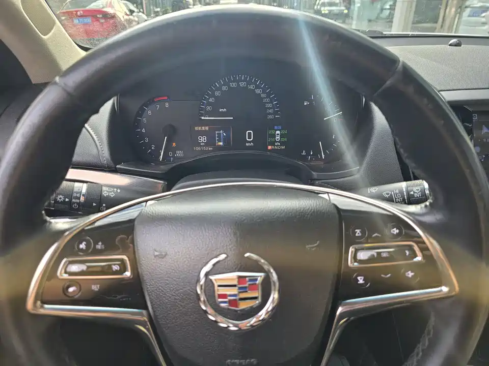 Cadillac ATS-L