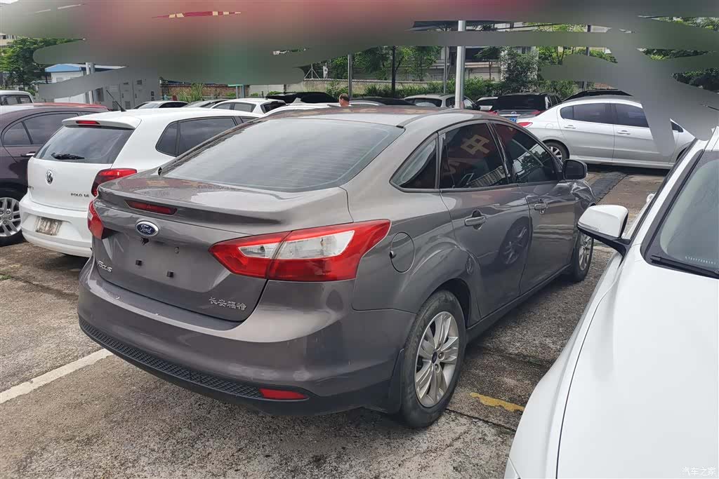 Ford Focus, 2015 3