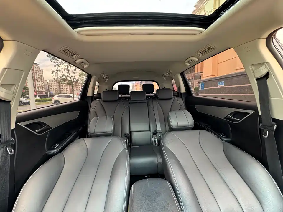 BYD Song MAX BYD Song MAX