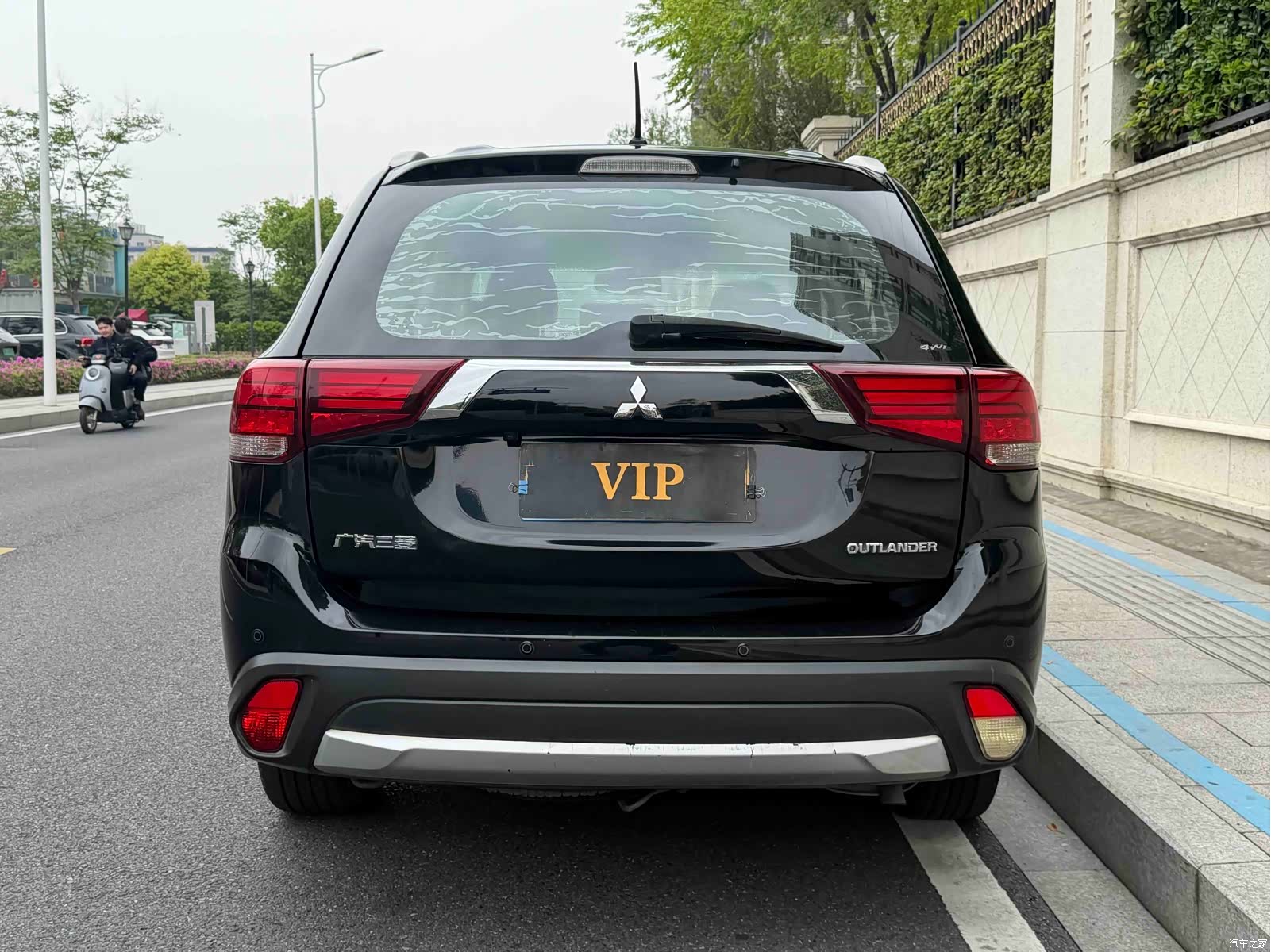 Mitsubishi Outlander, 2017 4