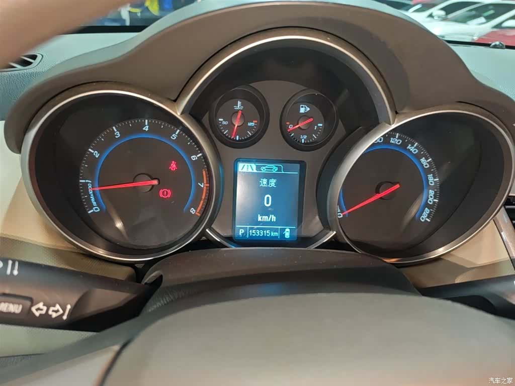 Chevrolet SE, 2015 12