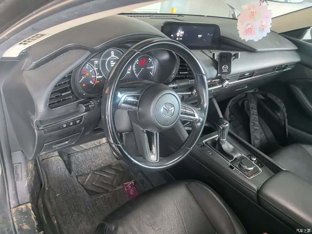 Mazda Mazda3, 2020 10