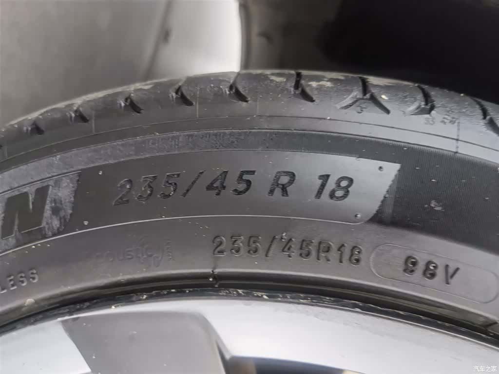 Tesla Model 3, 2023 24