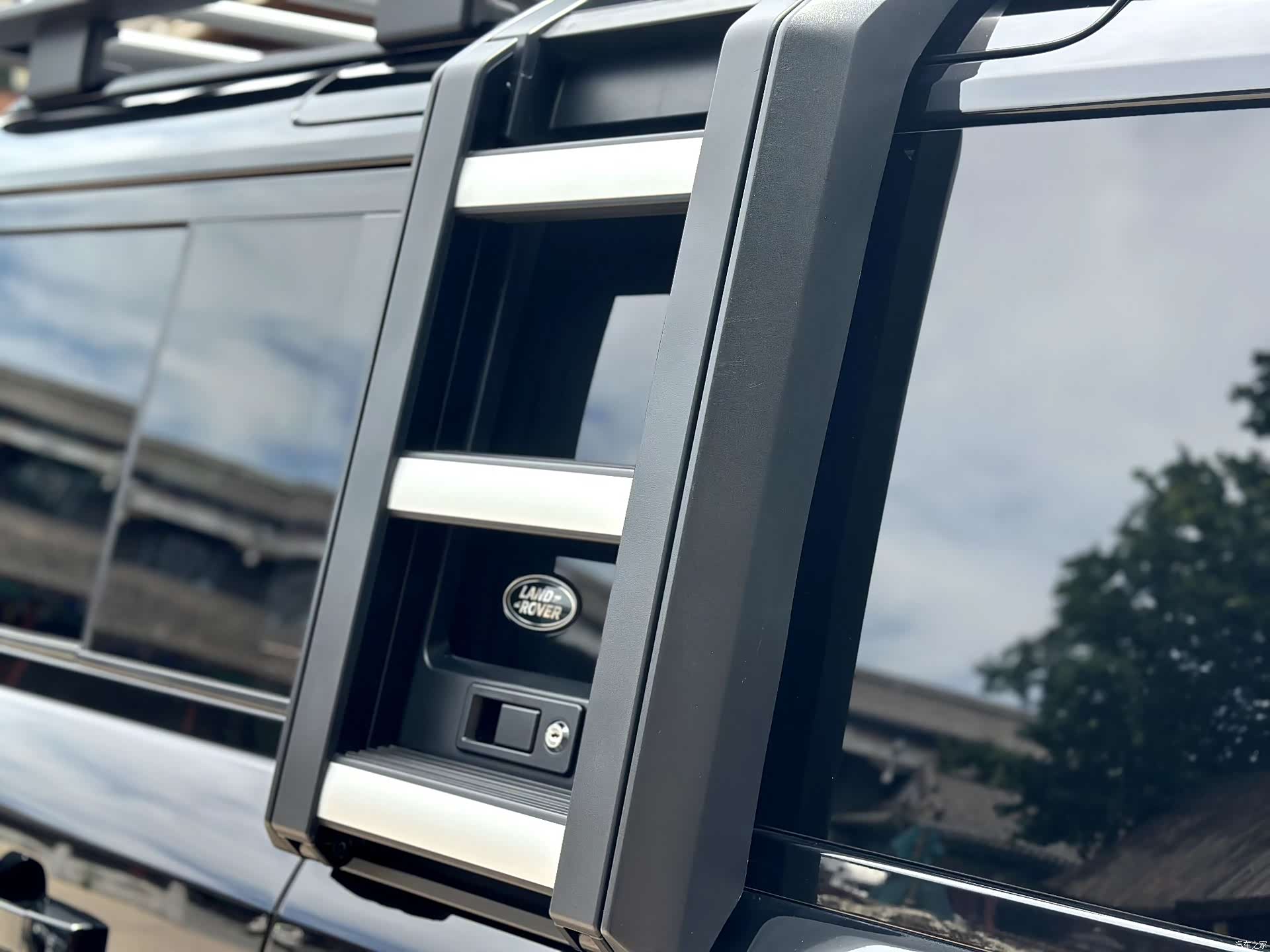 Land Rover Defender, 2021 31