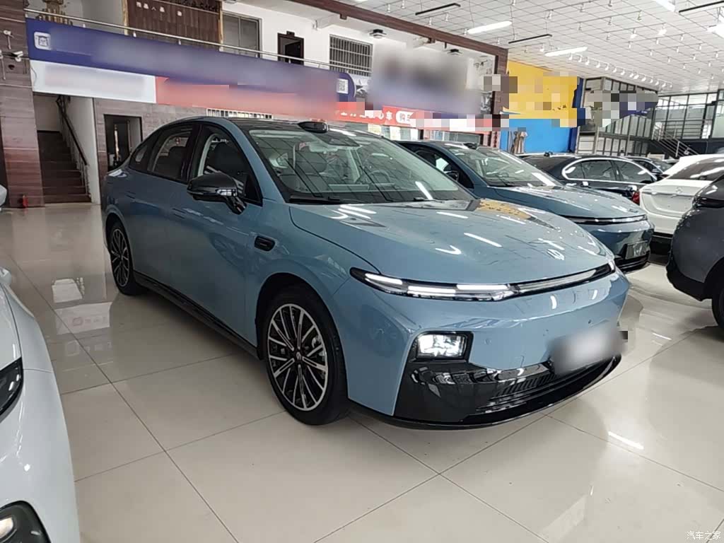 Leapmotor B01, 2025 4