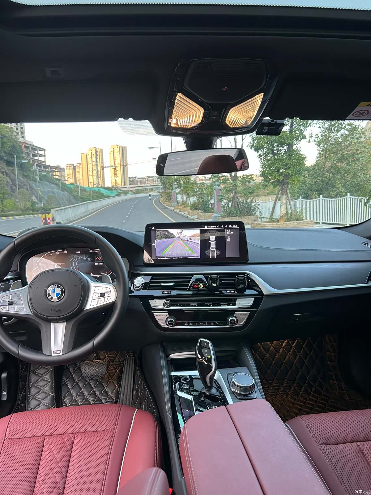 BMW 5 Series, 2024 7