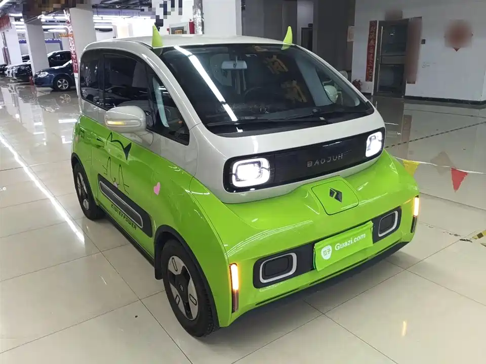 Baoding KiWi EV