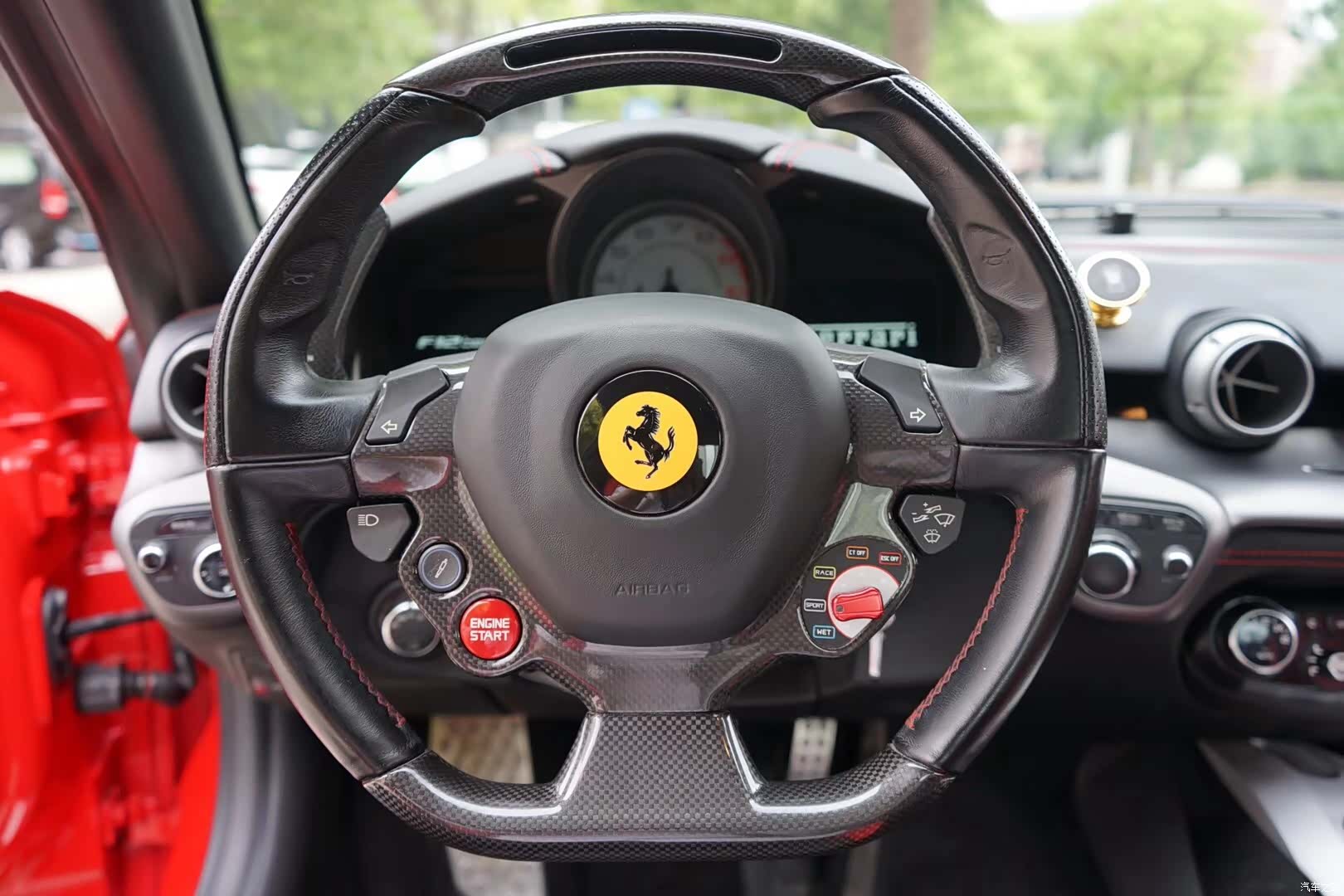 Ferrari F12ber, 2016 все фото