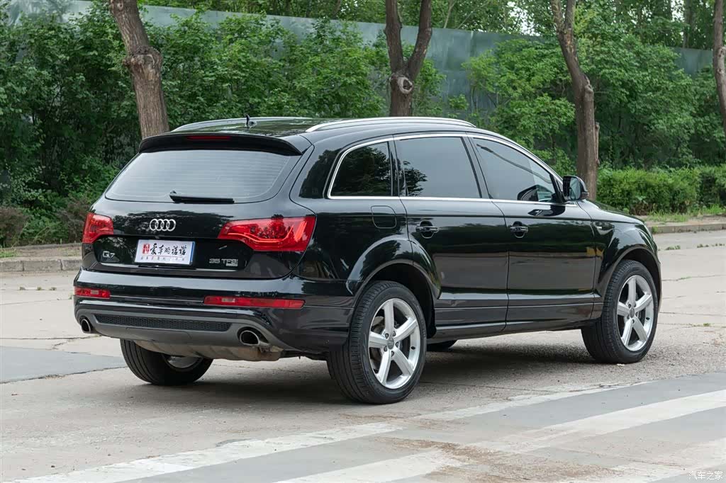Audi Q7, 2015 все фото