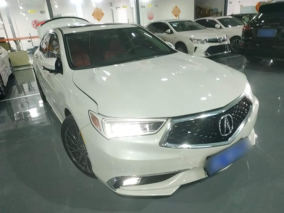 Acura TLX-L