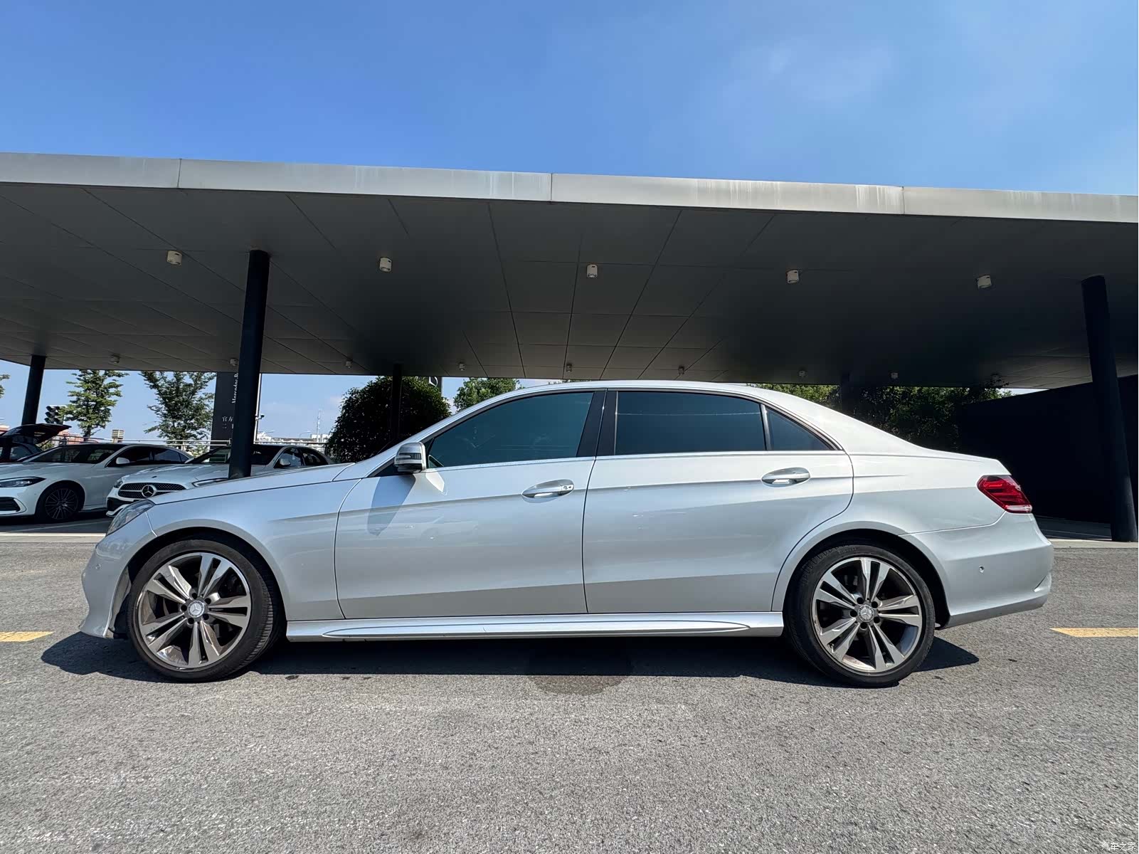 Mercedes-Benz E-Class, 2014 4
