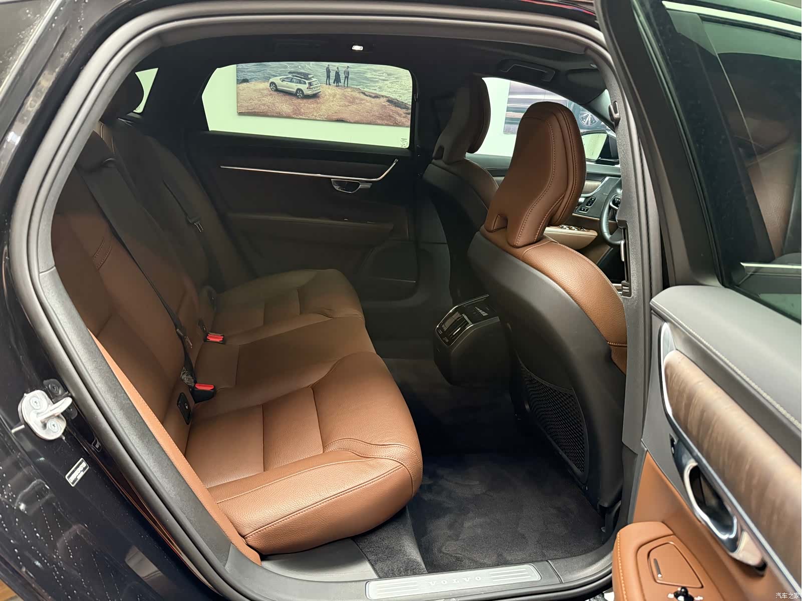 Volvo S90, 2025 все фото