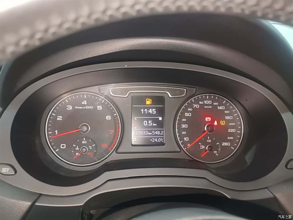 Audi Q3, 2016 12