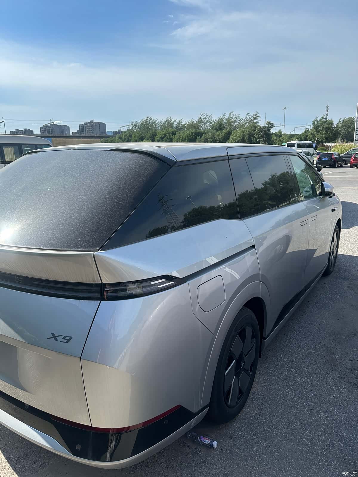 Xpeng X9, 2026 17