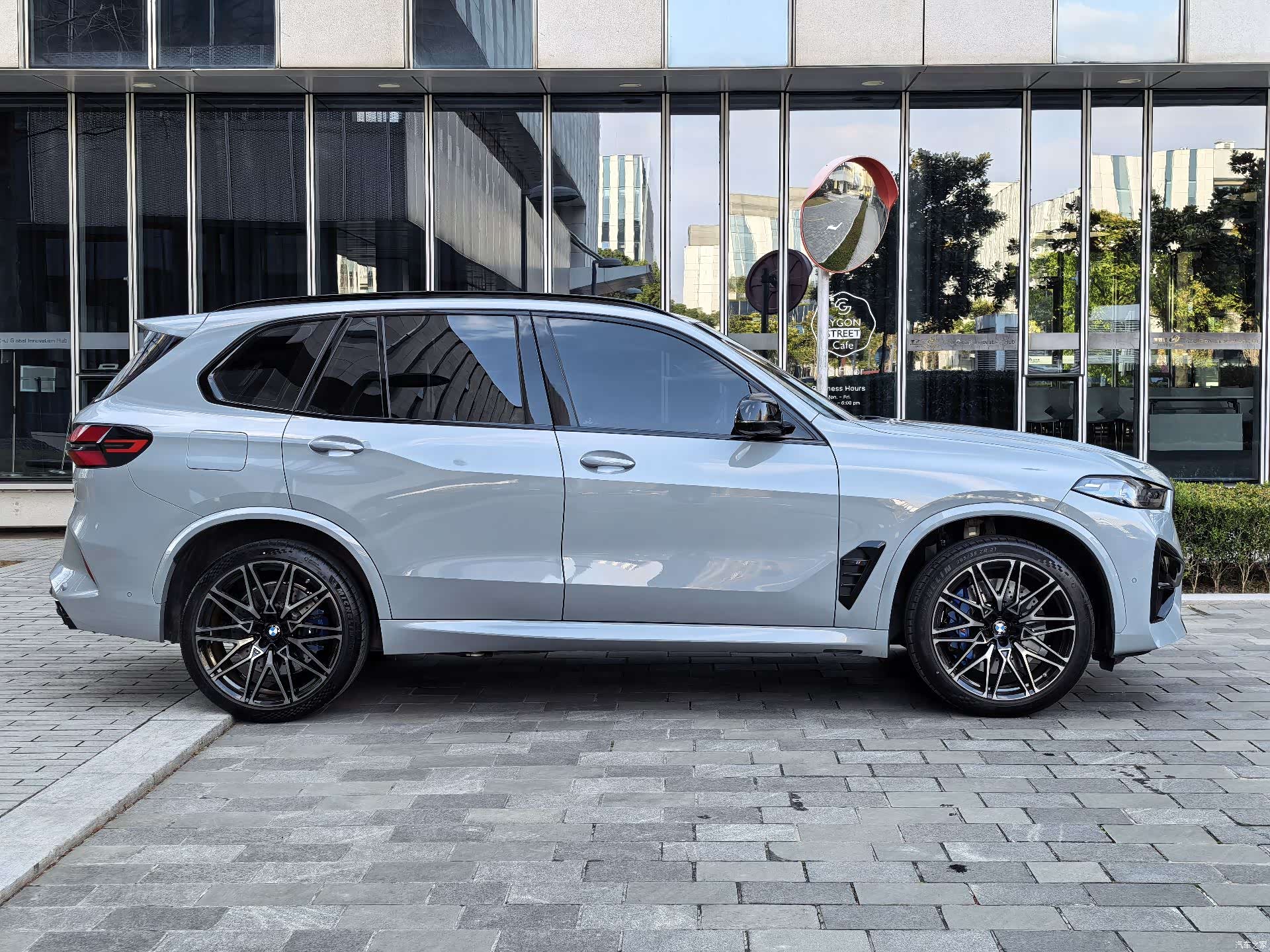 BMW X5, 2023 все фото