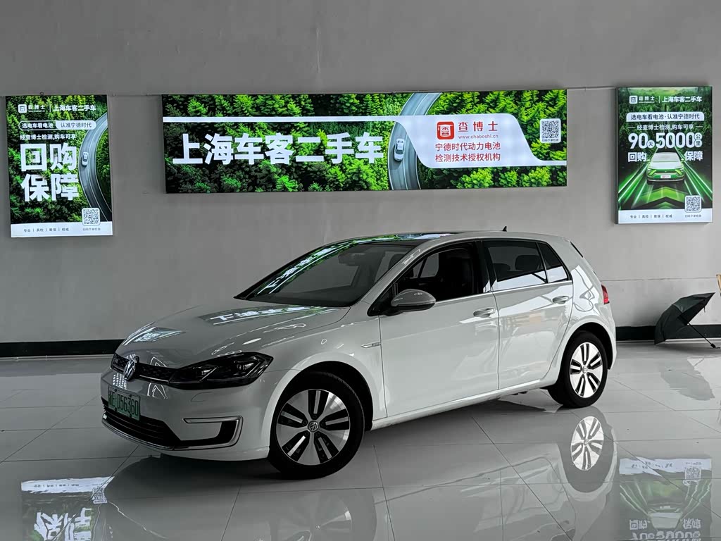 Volkswagen Golf·