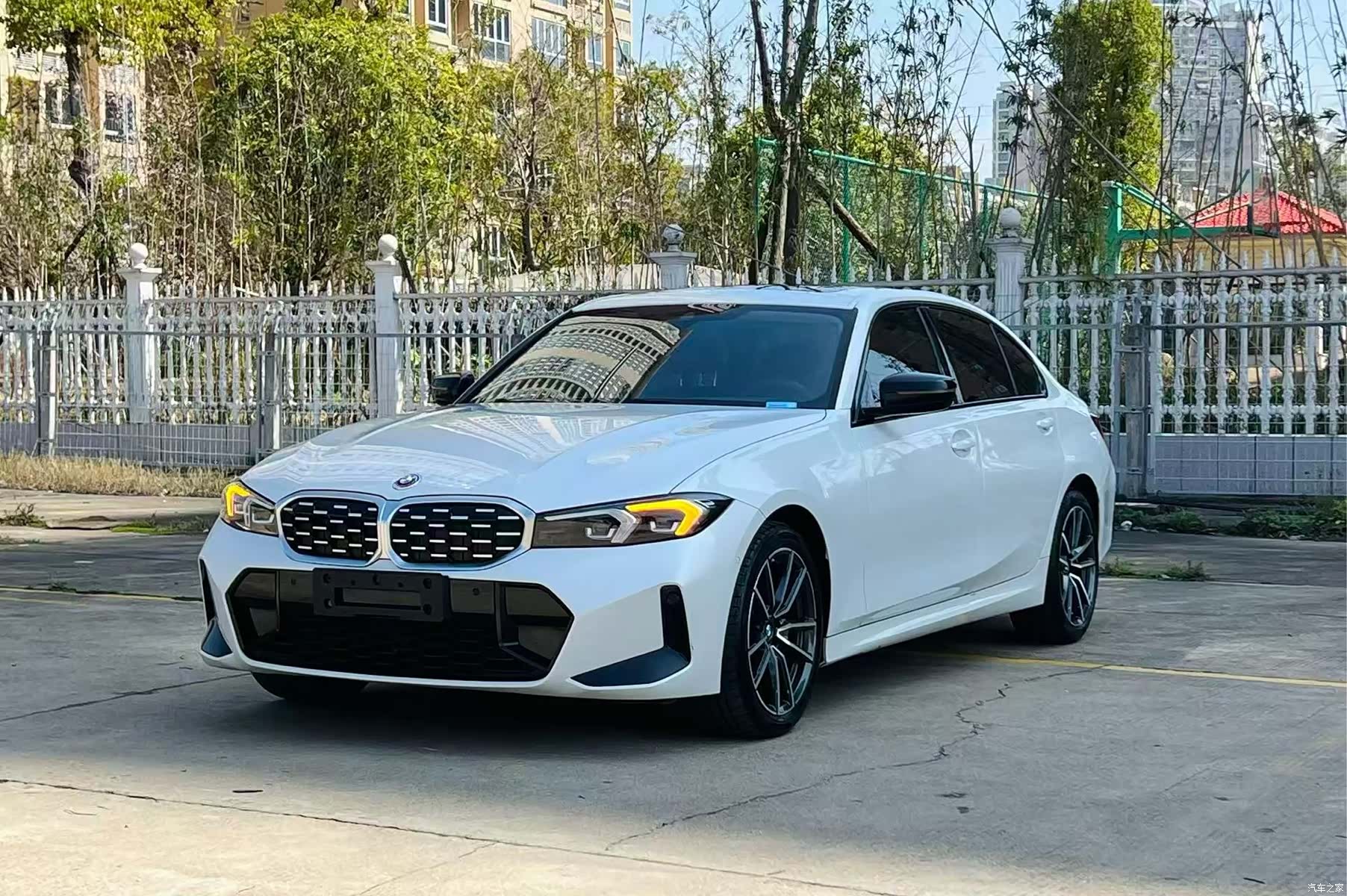 BMW 3 Series, 2024 1