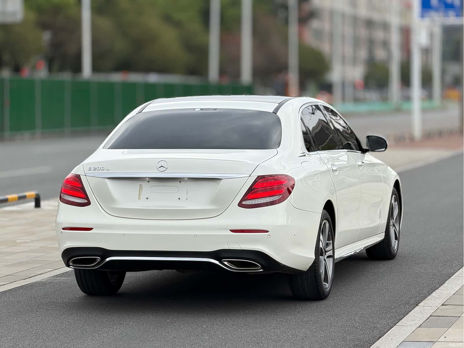 Mercedes-Benz E-Class, 2018 28