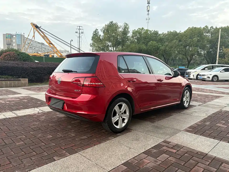 Volkswagen golf