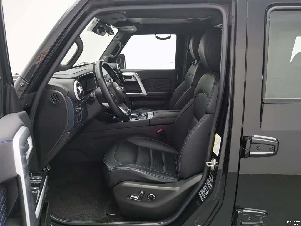 BAIC BJ40, 2023 10