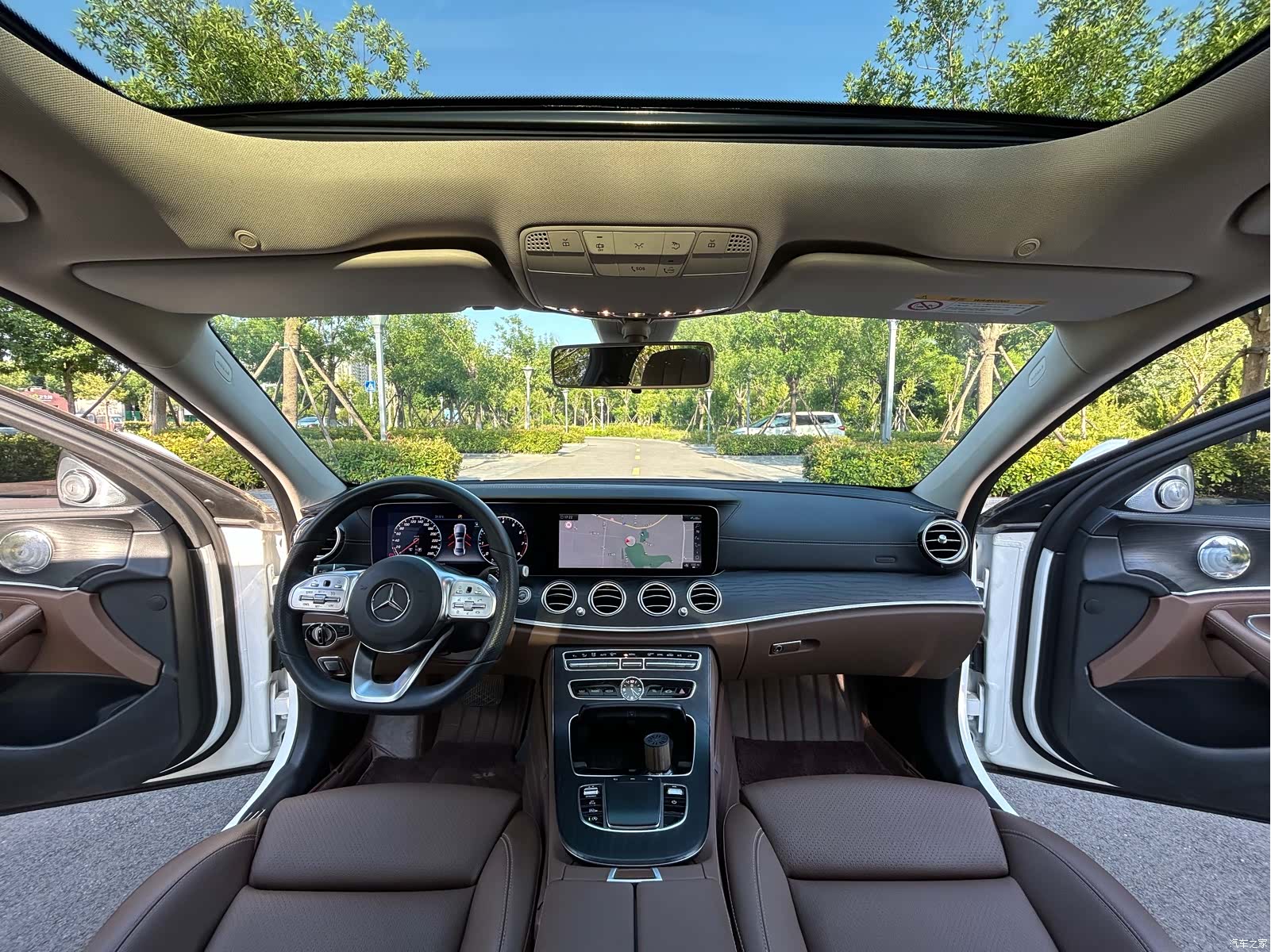 Mercedes-Benz E-Class, 2019 13