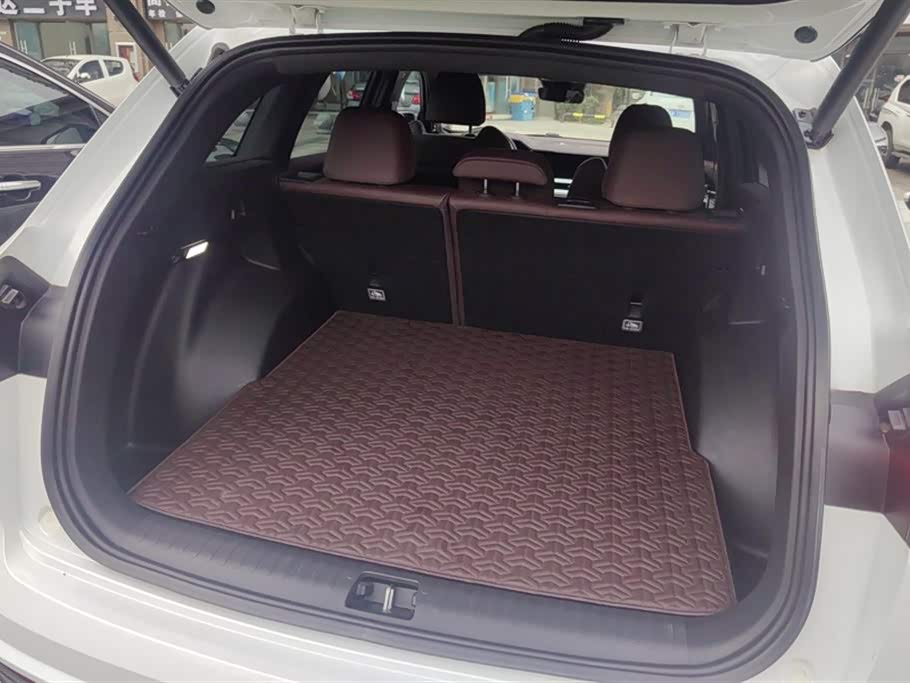 Geely Monjaro