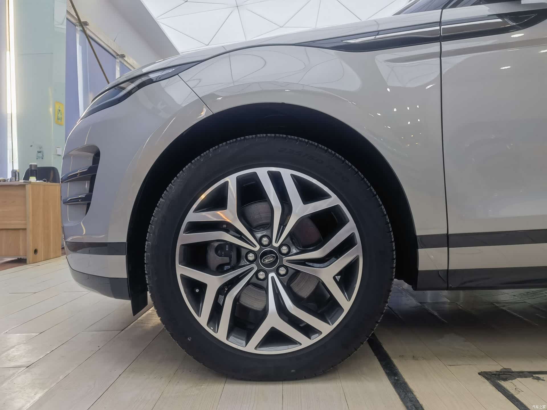 Land Rover Range Rover, 2024 15