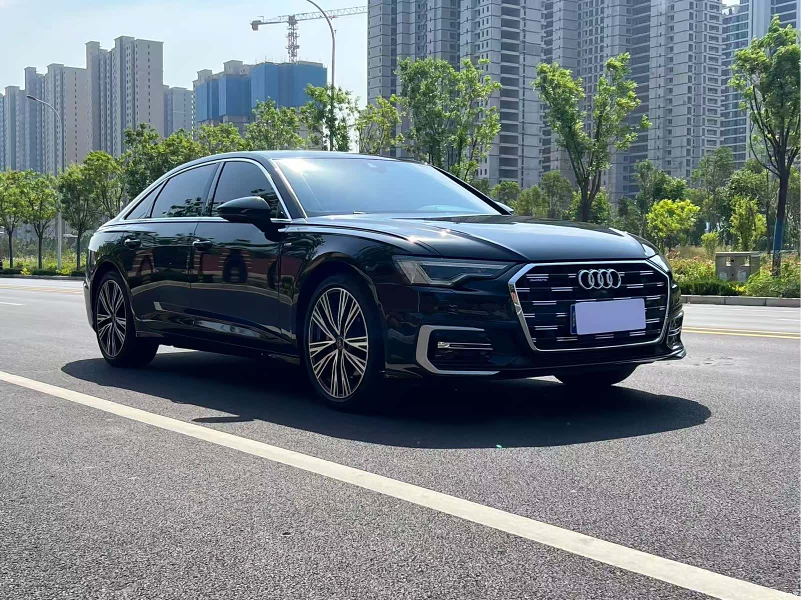 Audi A6L, 2022 4