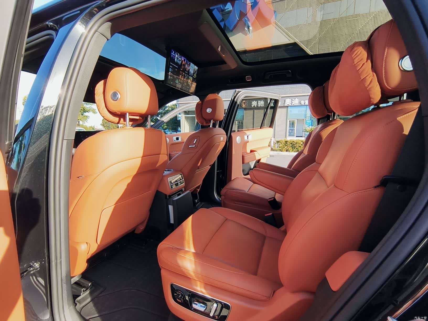 Li Auto L9, 2023 все фото