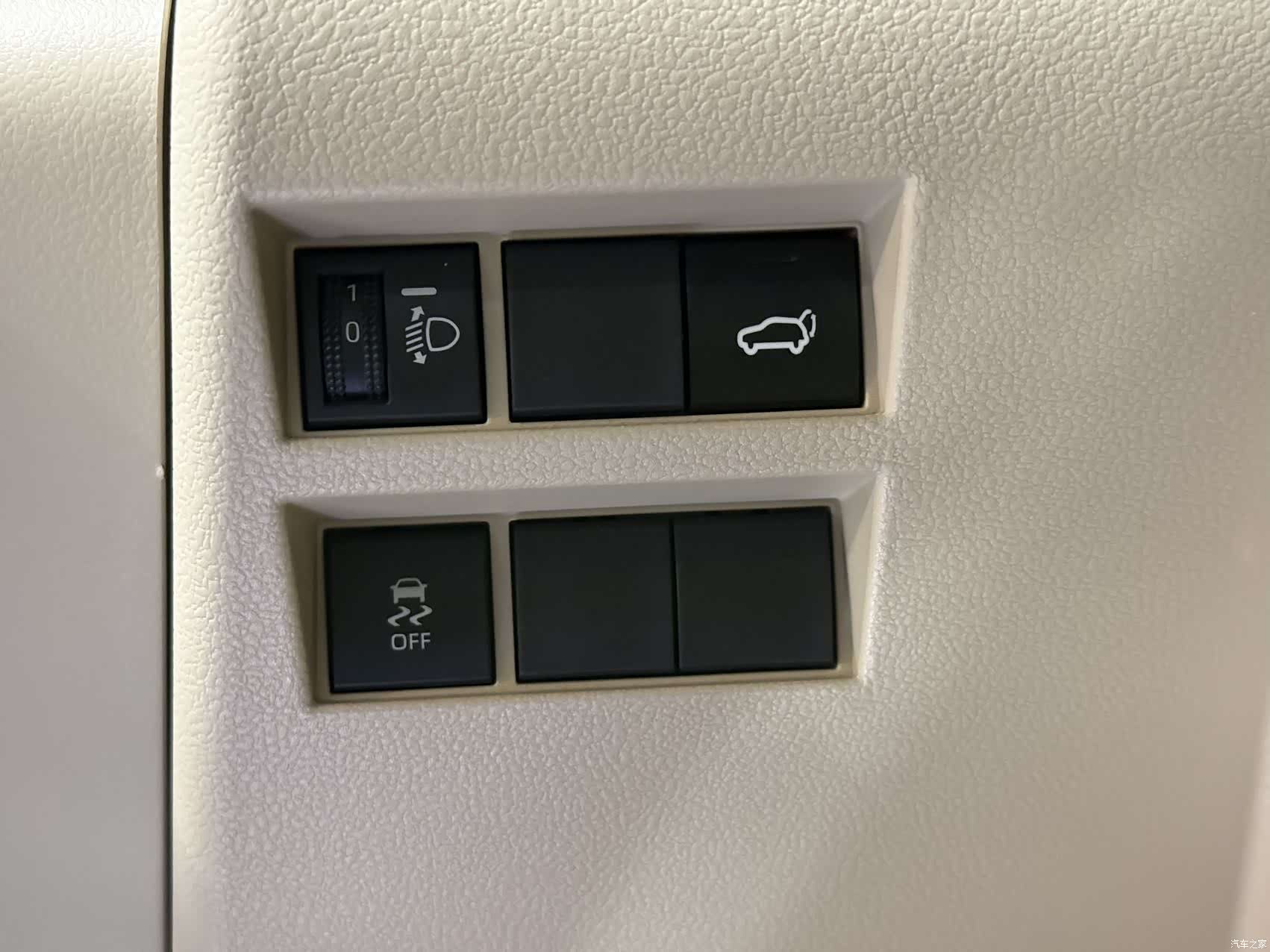 Toyota Land Cruiser, 2023 17