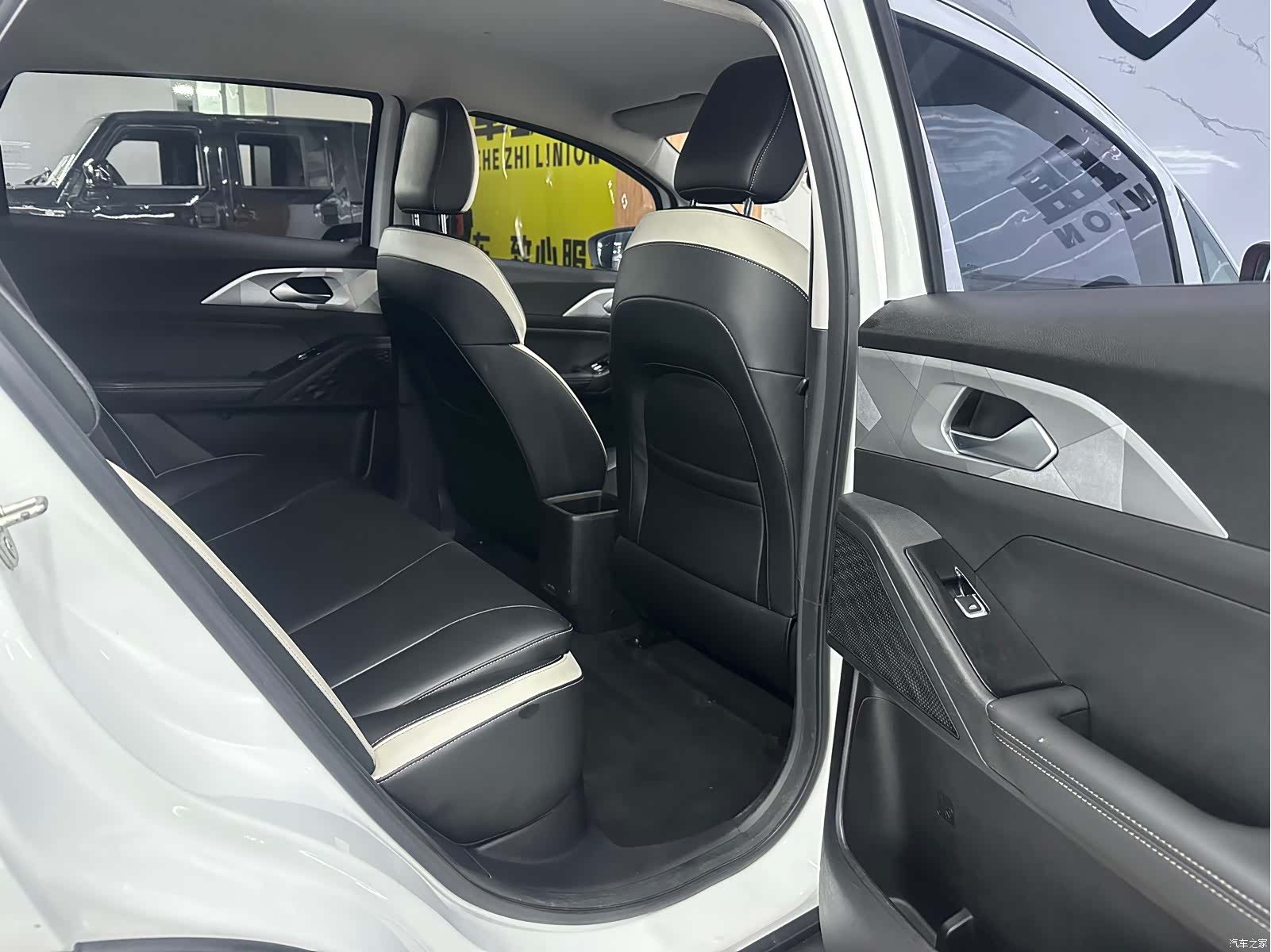 Geely E, 2022 9