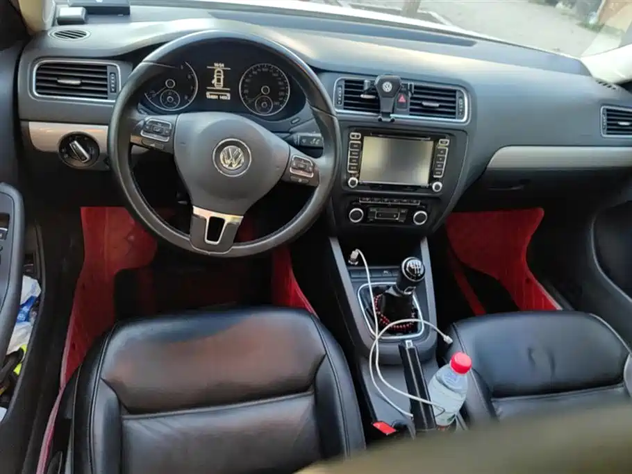 Volkswagen Sagitar