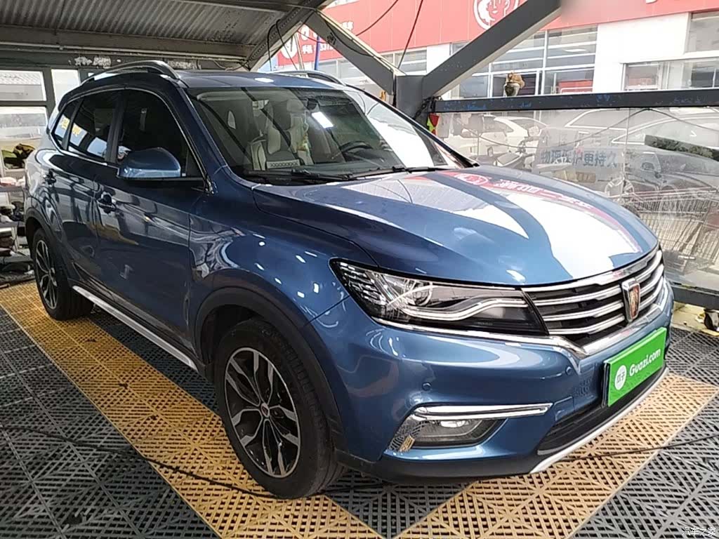 Roewe RX5, 2016 4
