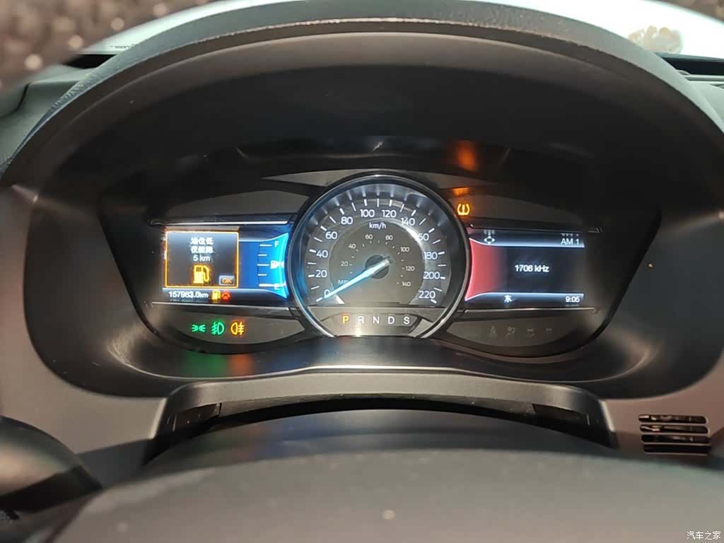 Ford Explorer, 2018 12