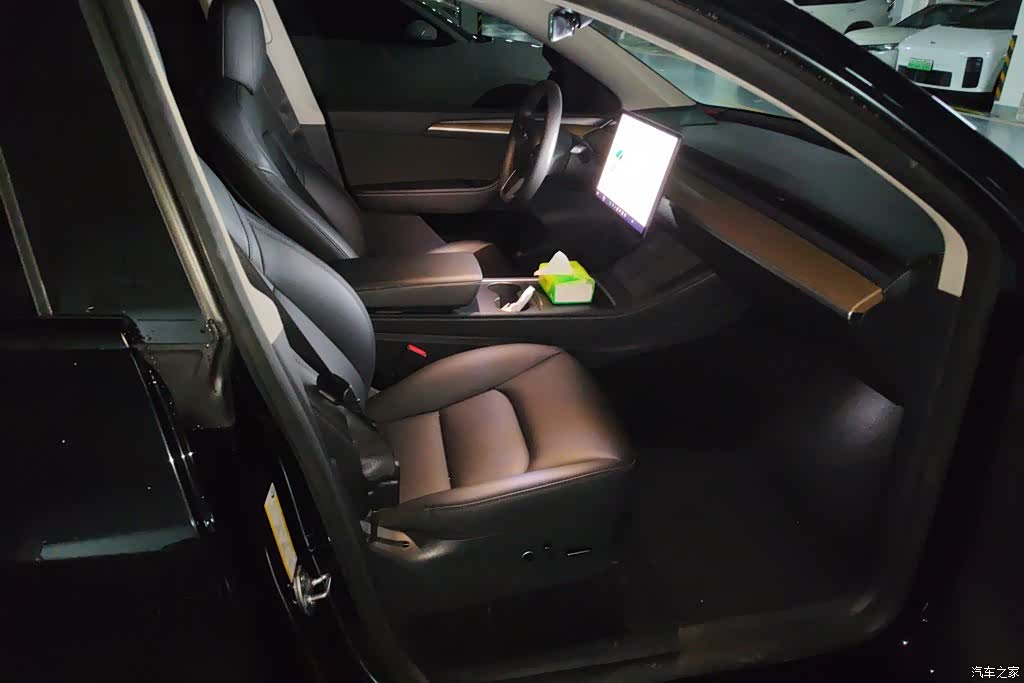 Tesla Model Y, 2021 8