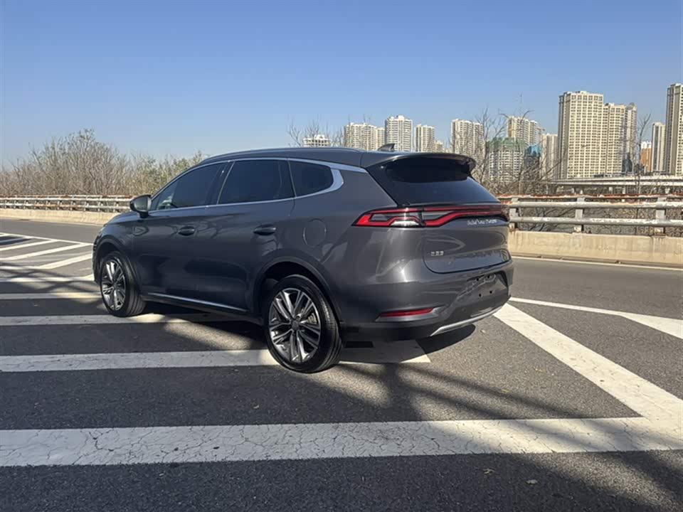 BYD Tang
