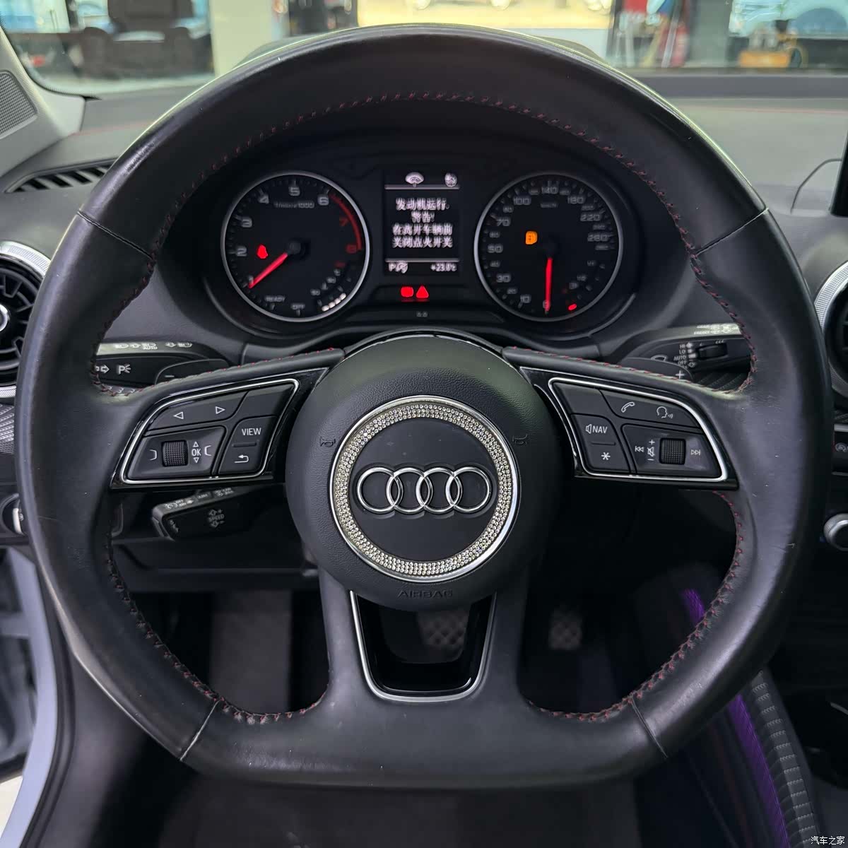 Audi Q2L, 2022 16