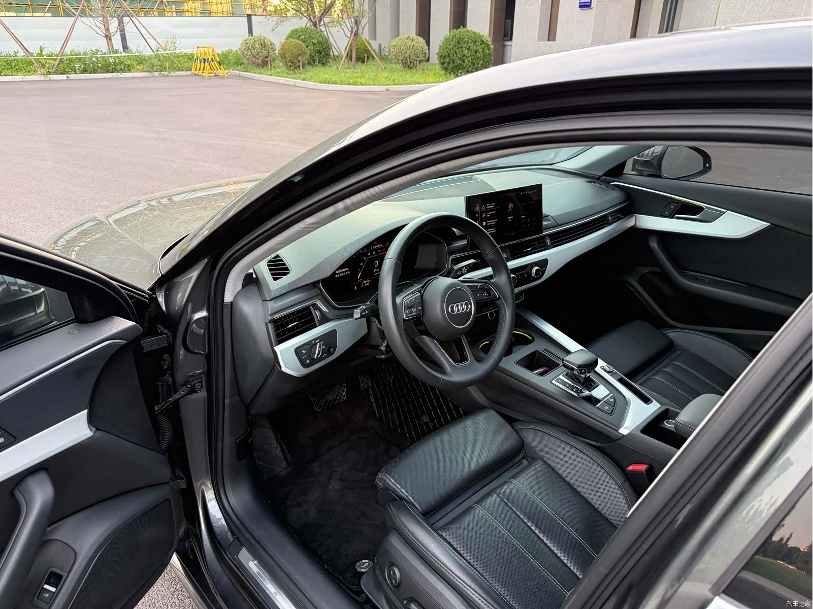 Audi A4L, 2022 9