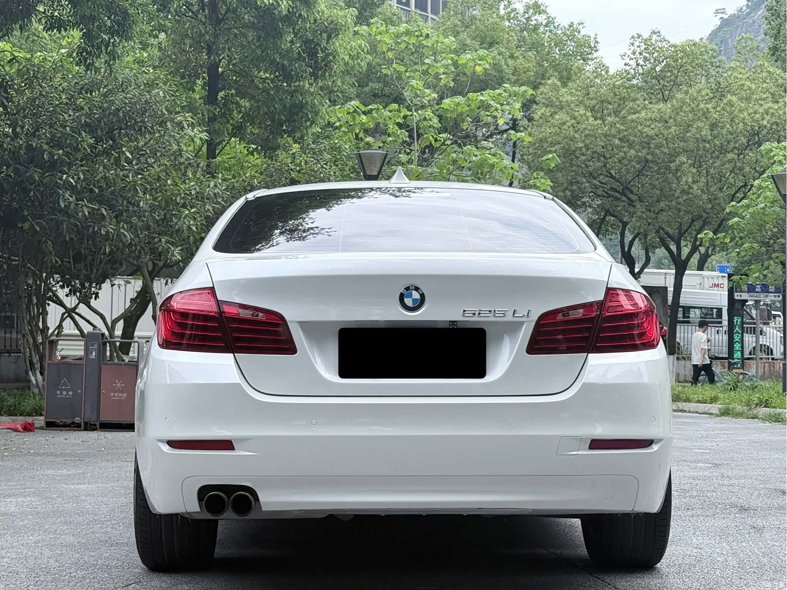 BMW 5 Series, 2016 16