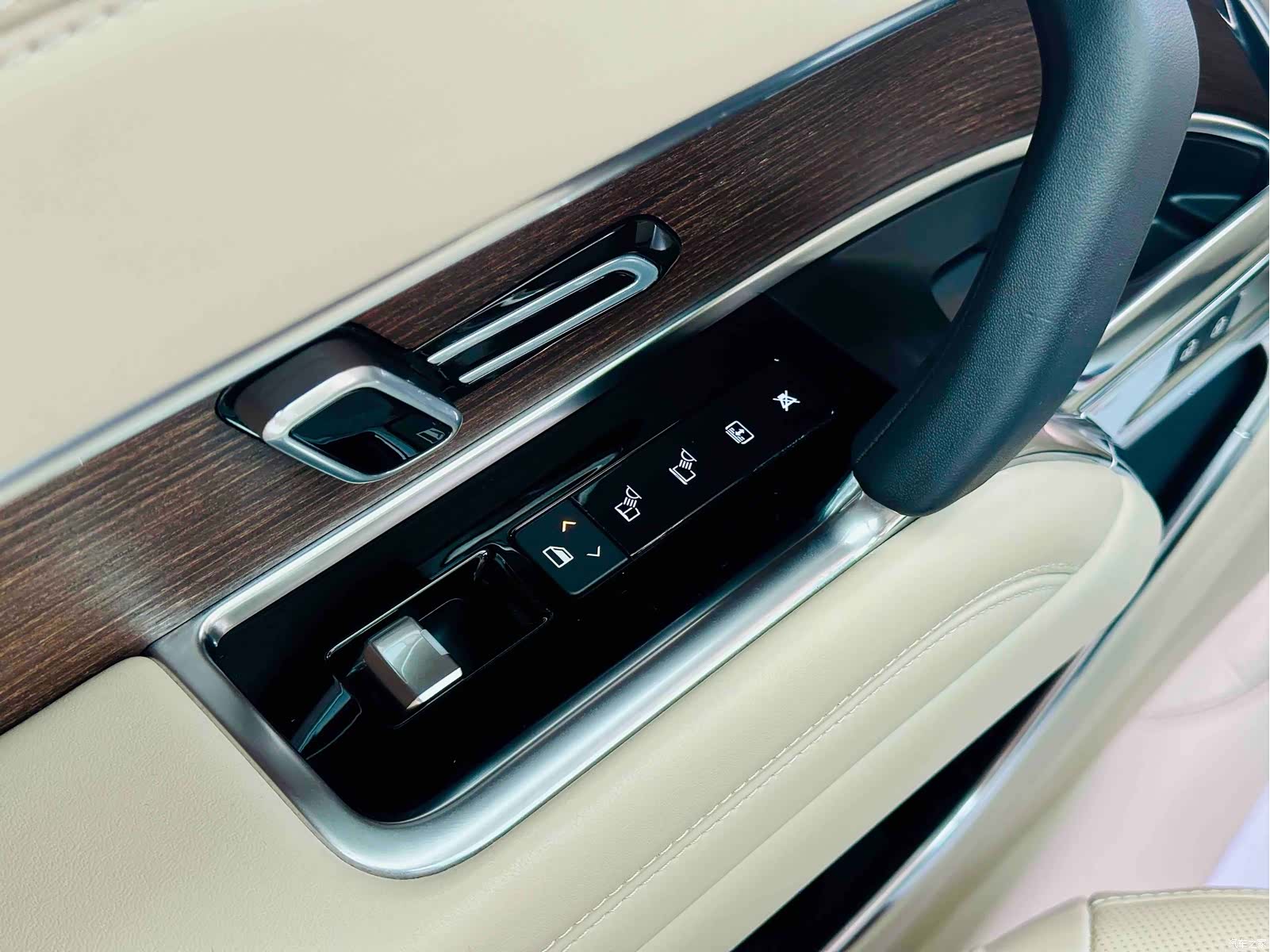 Land Rover Range Rover, 2023 16