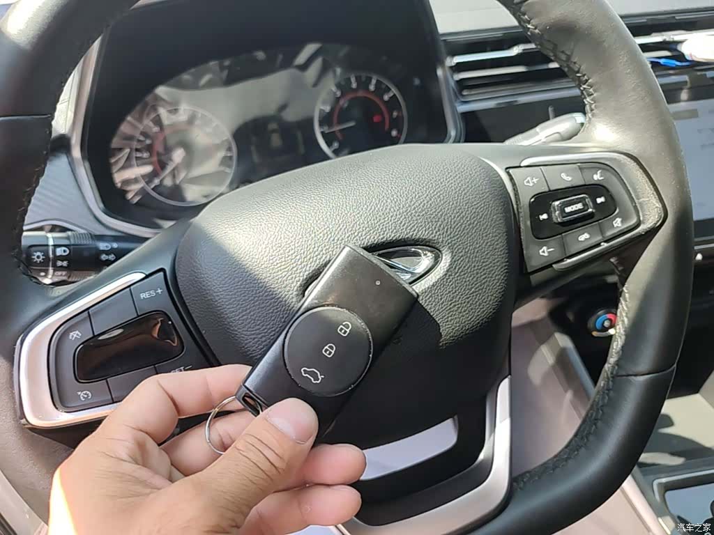 Chery 3x, 2022 17