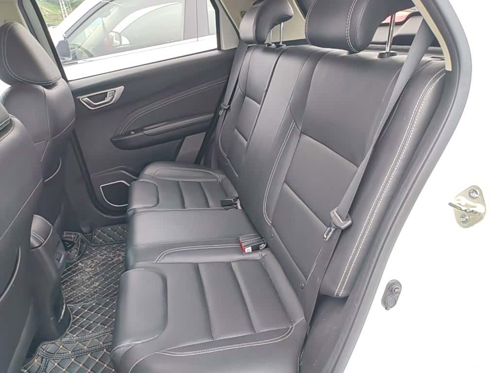 Geely X3, 2018 17