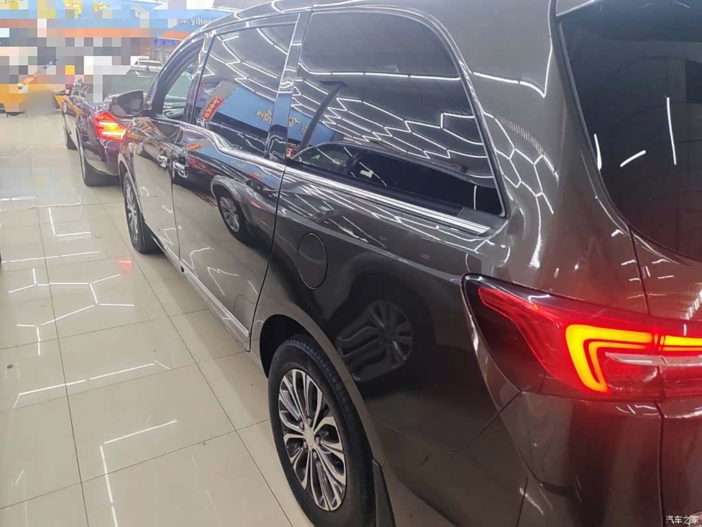 Buick GL8, 2021 25