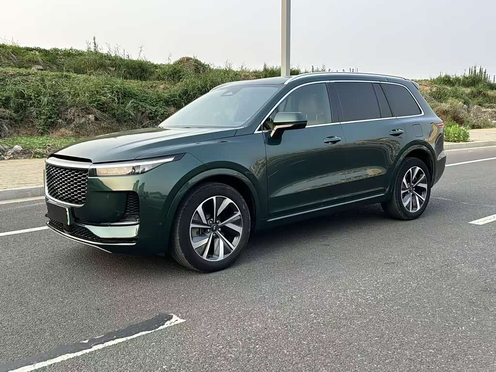 Li Auto ONE