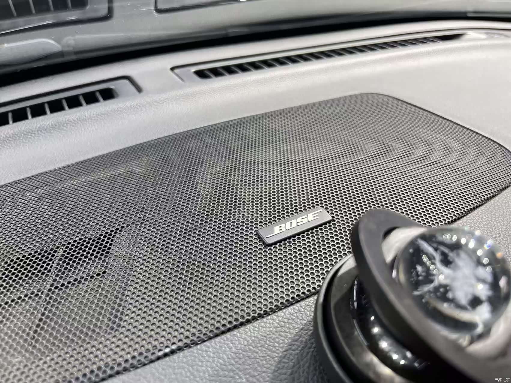 Infiniti Q70, 2014 16