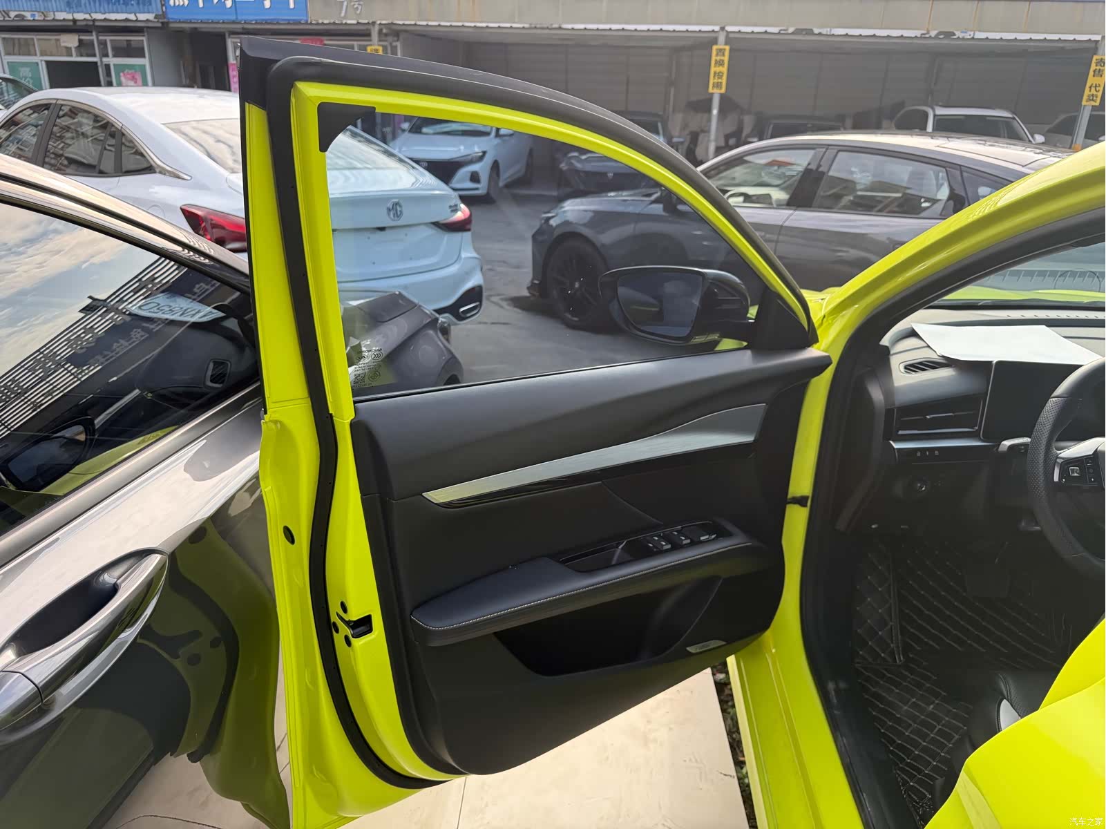 MG MG5, 2022 все фото