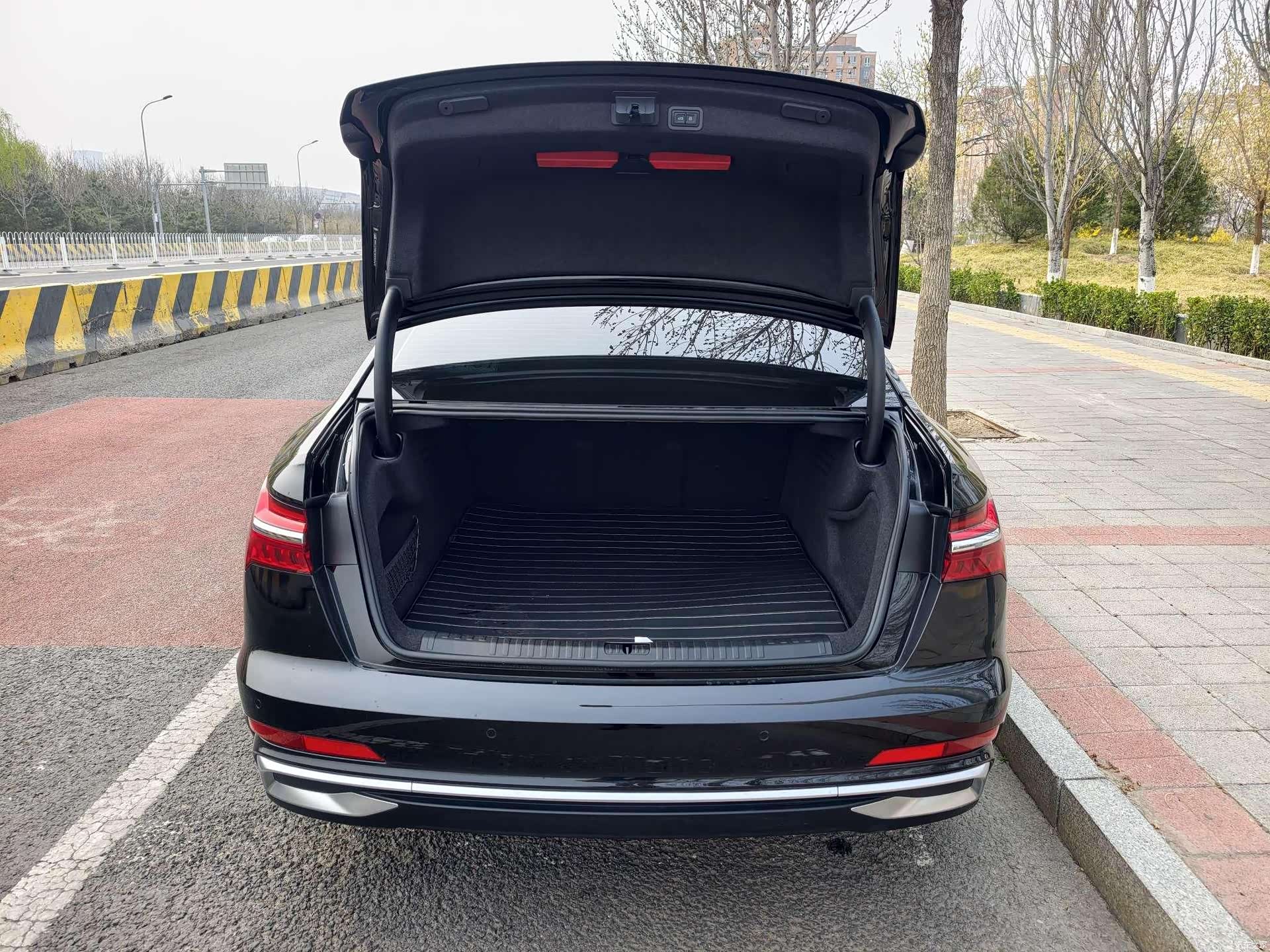 Audi A6L, 2025 19