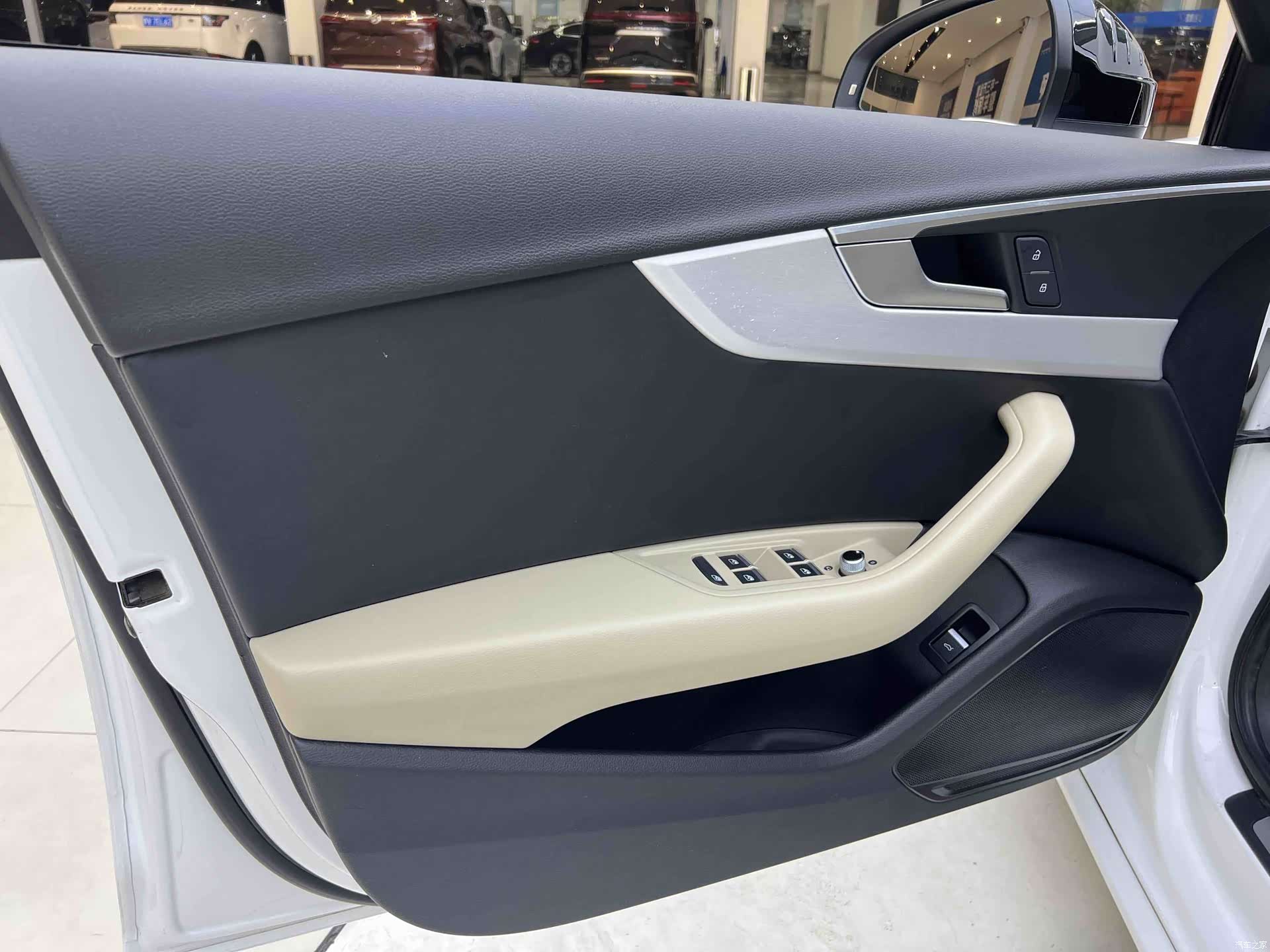 Audi A4L, 2018 15